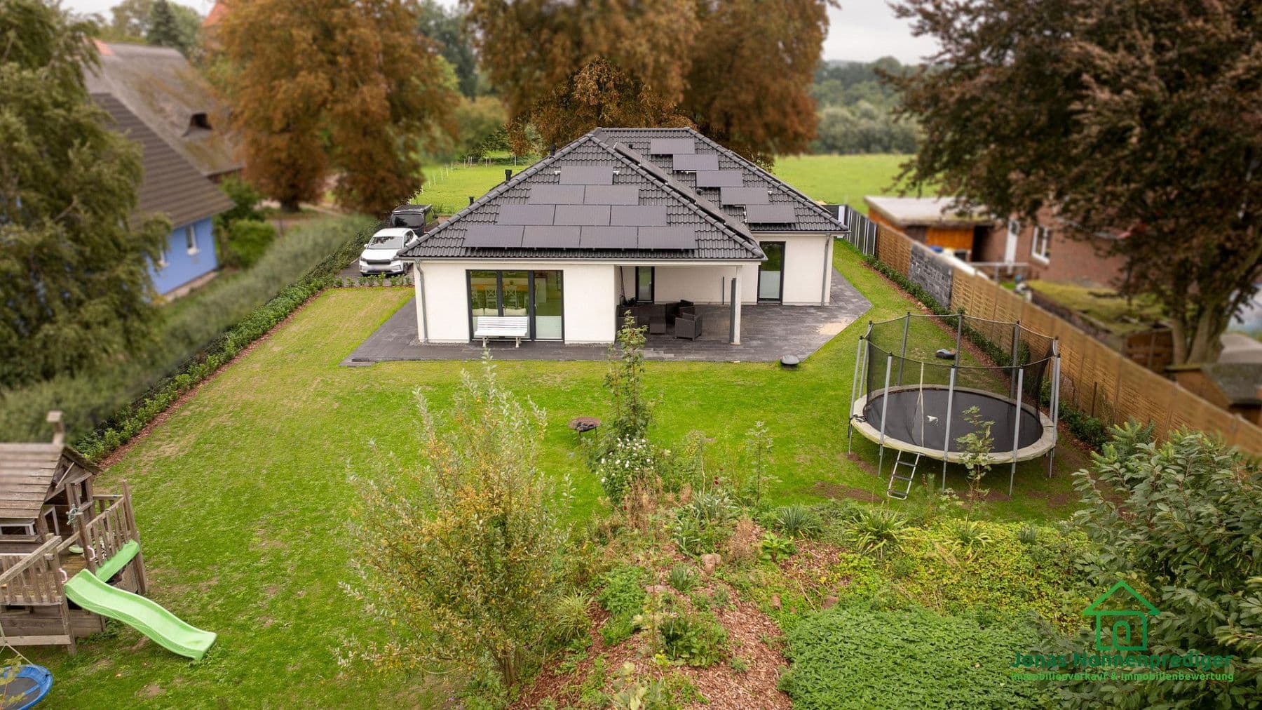 Predaj domu 146 m², pozemek 1.064 m², Seestraße 11, Mühlen Eichsen, Meklenbursko-Predpomoransko Predaj domu 146 m², pozemek 1.064 m², Seestraße 11, Mühlen Eichsen, Meklenbursko-Predpomoransko