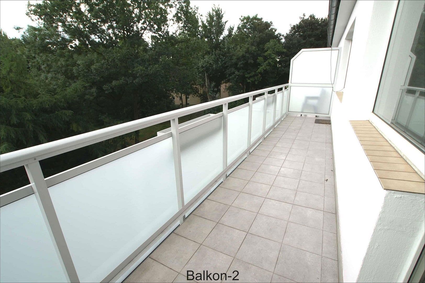 Prenájom bytu 3-izbový 78 m², Mülheim an der Ruhr, Severné Porýnie - Westfálsko Prenájom bytu 3-izbový 78 m², Mülheim an der Ruhr, Severné Porýnie - Westfálsko