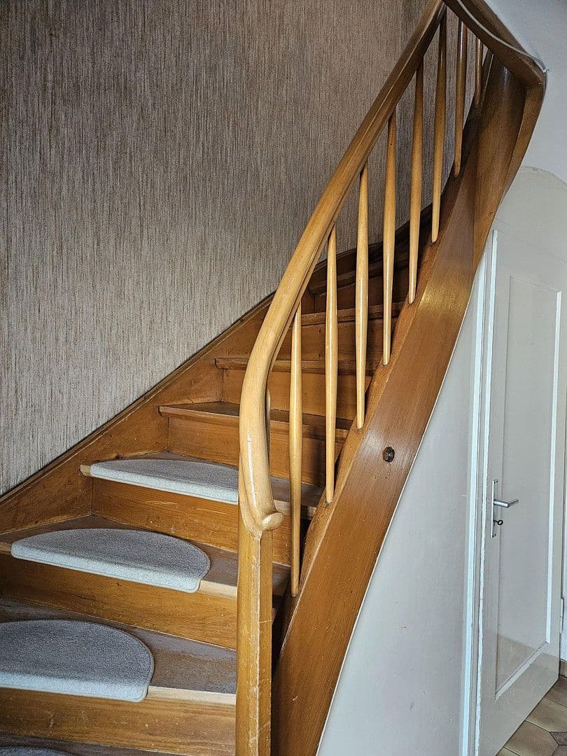 Predaj domu 167 m², pozemek 230 m², Drostestraße, Stuttgart, Bádensko-Wurttembersko Predaj domu 167 m², pozemek 230 m², Drostestraße, Stuttgart, Bádensko-Wurttembersko