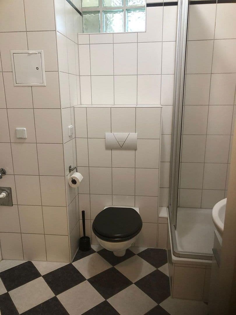 Prenájom bytu 2-izbový 47 m², Hannover, Dolné Sasko Prenájom bytu 2-izbový 47 m², Hannover, Dolné Sasko