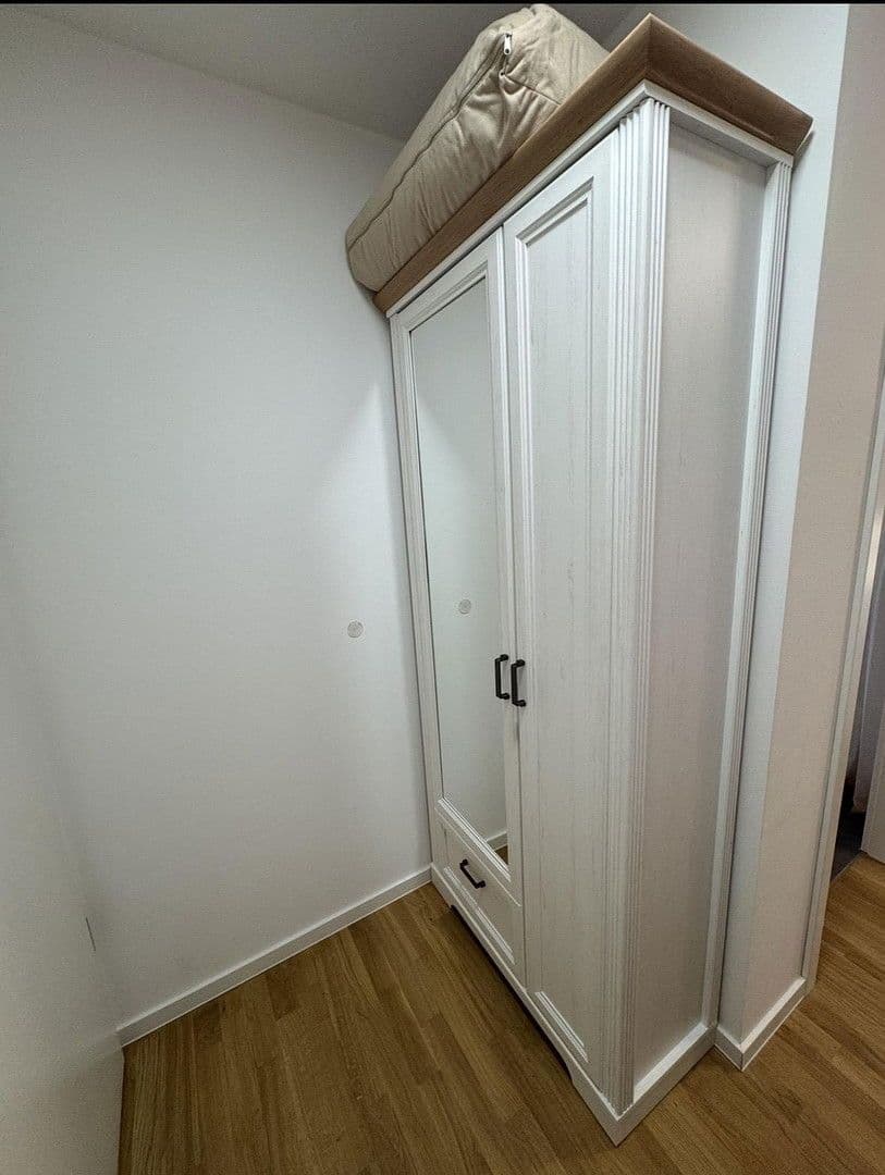 Prenájom bytu 2-izbový 52 m², Küferstraße 12, Frankfurt am Main, Hesensko Prenájom bytu 2-izbový 52 m², Küferstraße 12, Frankfurt am Main, Hesensko