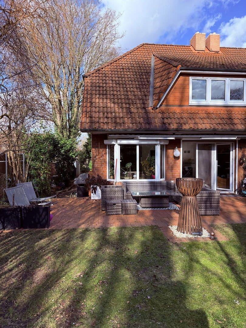 Predaj domu 140 m², pozemek 550 m², Hamburg, Hamburg Predaj domu 140 m², pozemek 550 m², Hamburg, Hamburg