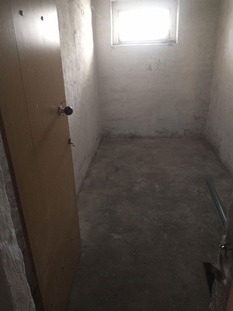 Prenájom bytu 3-izbový 64 m², Magdeburg, Sasko-Anhaltsko Prenájom bytu 3-izbový 64 m², Magdeburg, Sasko-Anhaltsko