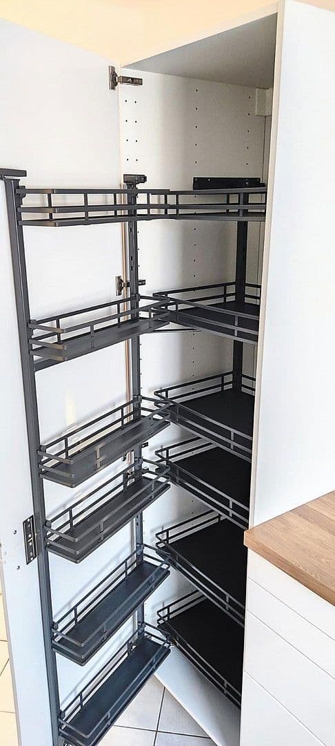 Prenájom bytu 3-izbový 64 m², Magdeburg, Sasko-Anhaltsko Prenájom bytu 3-izbový 64 m², Magdeburg, Sasko-Anhaltsko