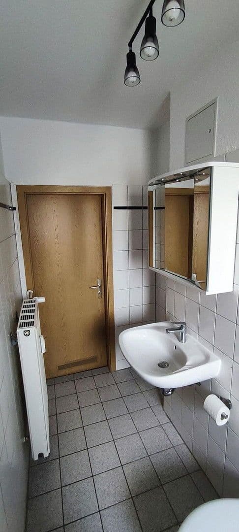 Prenájom bytu 3-izbový 64 m², Magdeburg, Sasko-Anhaltsko Prenájom bytu 3-izbový 64 m², Magdeburg, Sasko-Anhaltsko