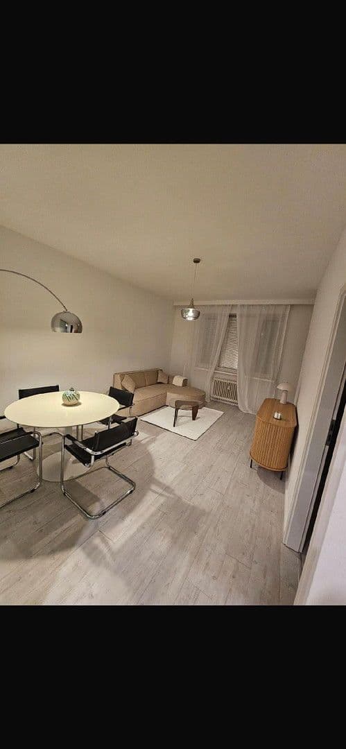 Predaj bytu 2-izbový 44 m², Berlin Friedenau, Berlín Predaj bytu 2-izbový 44 m², Berlin Friedenau, Berlín