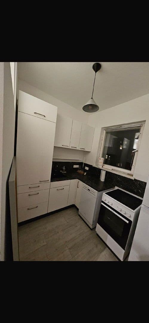 Predaj bytu 2-izbový 44 m², Berlin Friedenau, Berlín Predaj bytu 2-izbový 44 m², Berlin Friedenau, Berlín