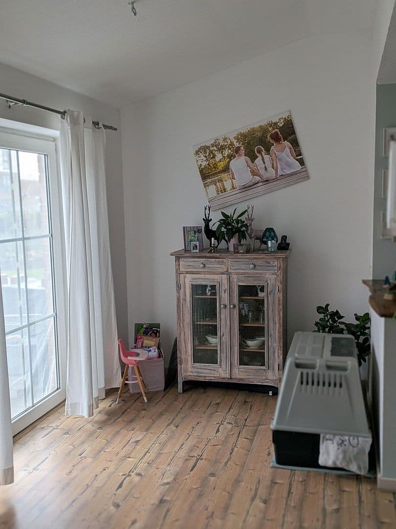 Predaj domu 116 m², pozemek 396 m², Lüneburg, Dolné Sasko Predaj domu 116 m², pozemek 396 m², Lüneburg, Dolné Sasko