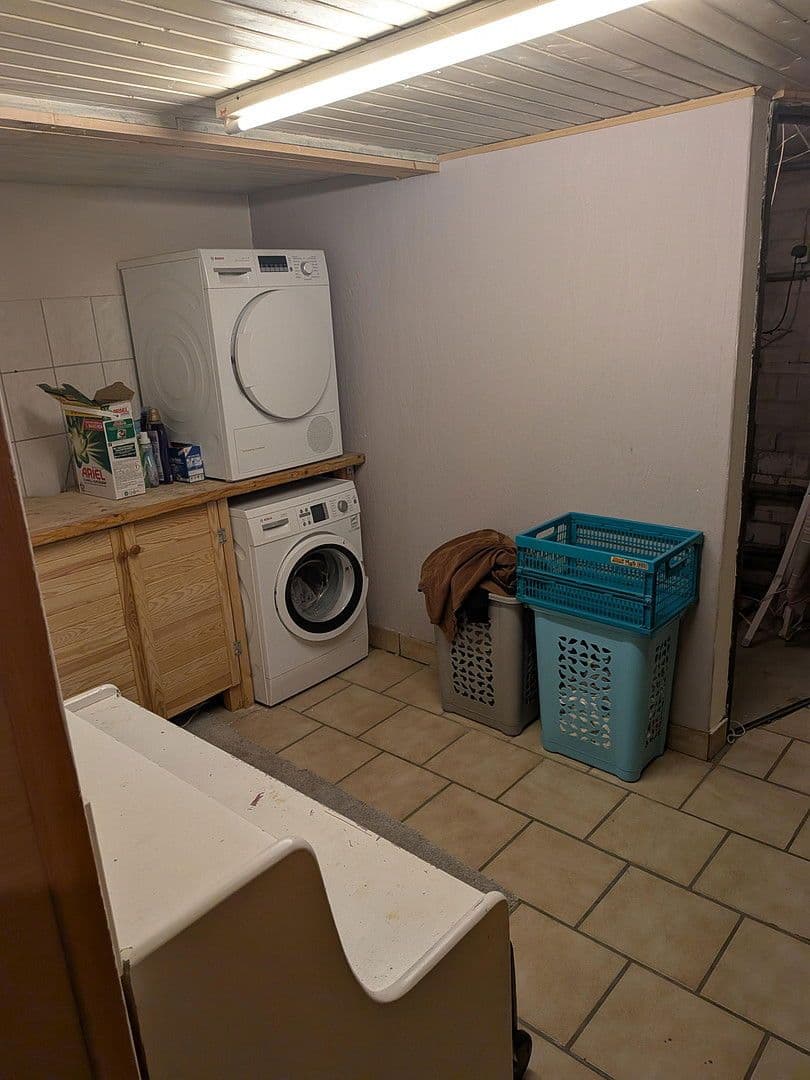 Predaj domu 116 m², pozemek 396 m², Lüneburg, Dolné Sasko Predaj domu 116 m², pozemek 396 m², Lüneburg, Dolné Sasko