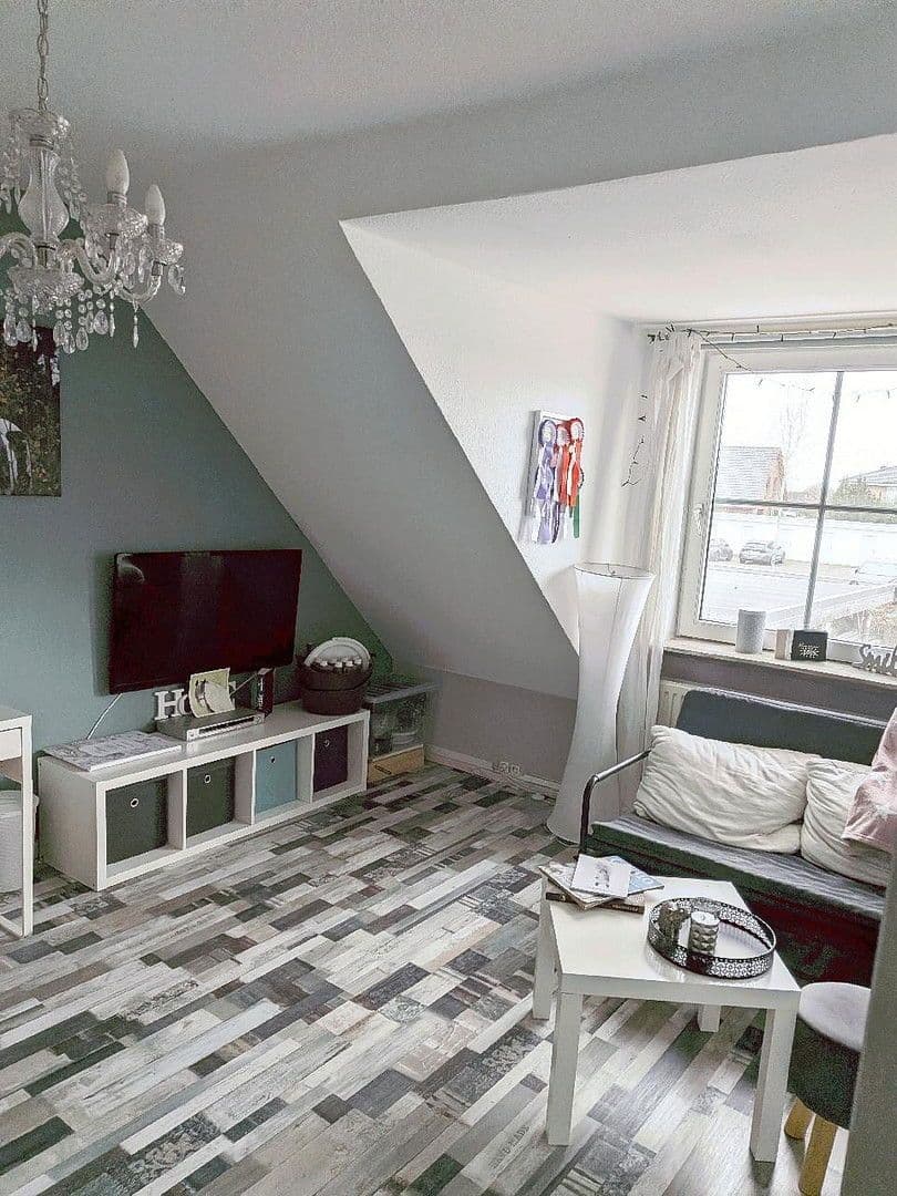 Predaj domu 116 m², pozemek 396 m², Lüneburg, Dolné Sasko Predaj domu 116 m², pozemek 396 m², Lüneburg, Dolné Sasko