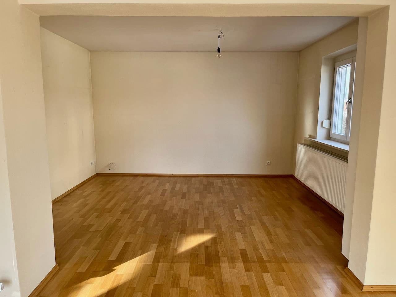 Predaj domu 130 m², pozemek 960 m², Diedorf, Bavorsko Predaj domu 130 m², pozemek 960 m², Diedorf, Bavorsko