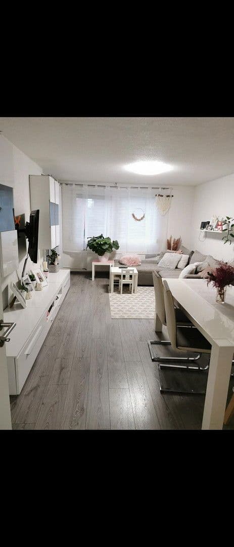 Predaj bytu 4-izbový 98 m², Oderstraße 39, Schwäbisch Gmünd, Bádensko-Wurttembersko Predaj bytu 4-izbový 98 m², Oderstraße 39, Schwäbisch Gmünd, Bádensko-Wurttembersko