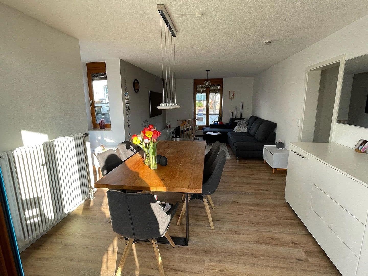 Prenájom bytu 3-izbový 78 m², Neuenburg am Rhein, Bádensko-Wurttembersko Prenájom bytu 3-izbový 78 m², Neuenburg am Rhein, Bádensko-Wurttembersko