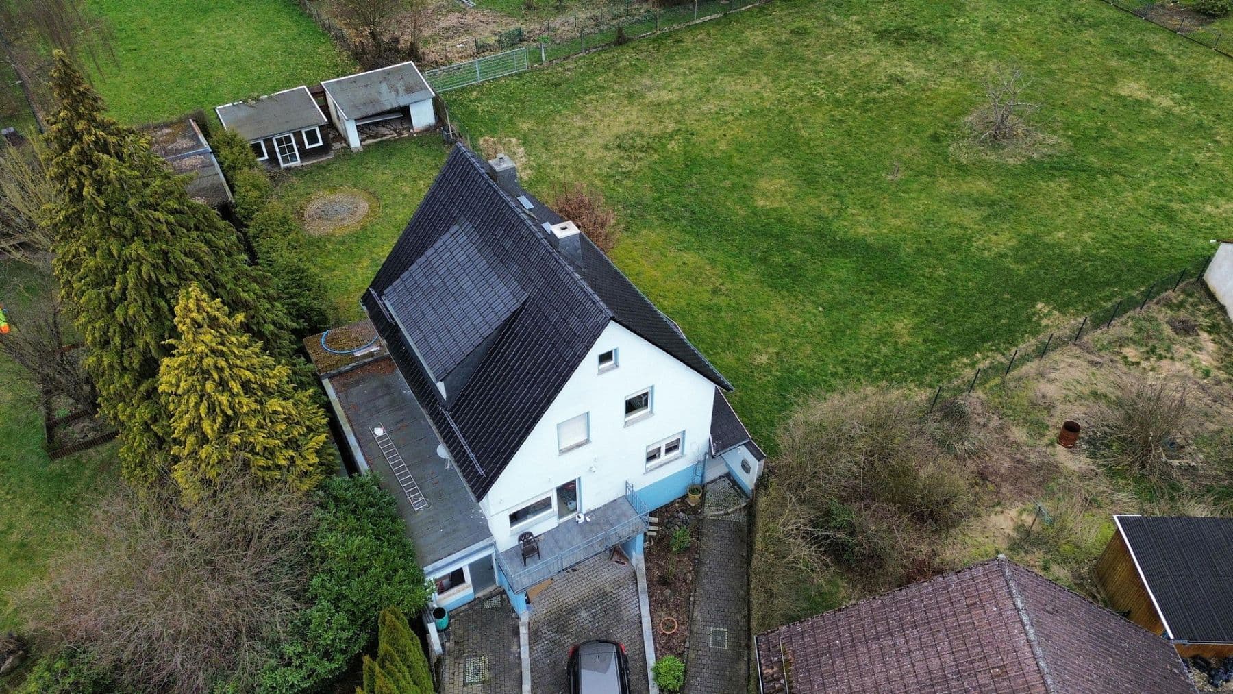 Prenájom domu 122 m², pozemek 649 m², Langstr. 7, Waldbrunn (Westerwald), Hesensko Prenájom domu 122 m², pozemek 649 m², Langstr. 7, Waldbrunn (Westerwald), Hesensko