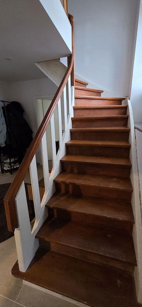 Prenájom domu 122 m², pozemek 649 m², Langstr. 7, Waldbrunn (Westerwald), Hesensko Prenájom domu 122 m², pozemek 649 m², Langstr. 7, Waldbrunn (Westerwald), Hesensko