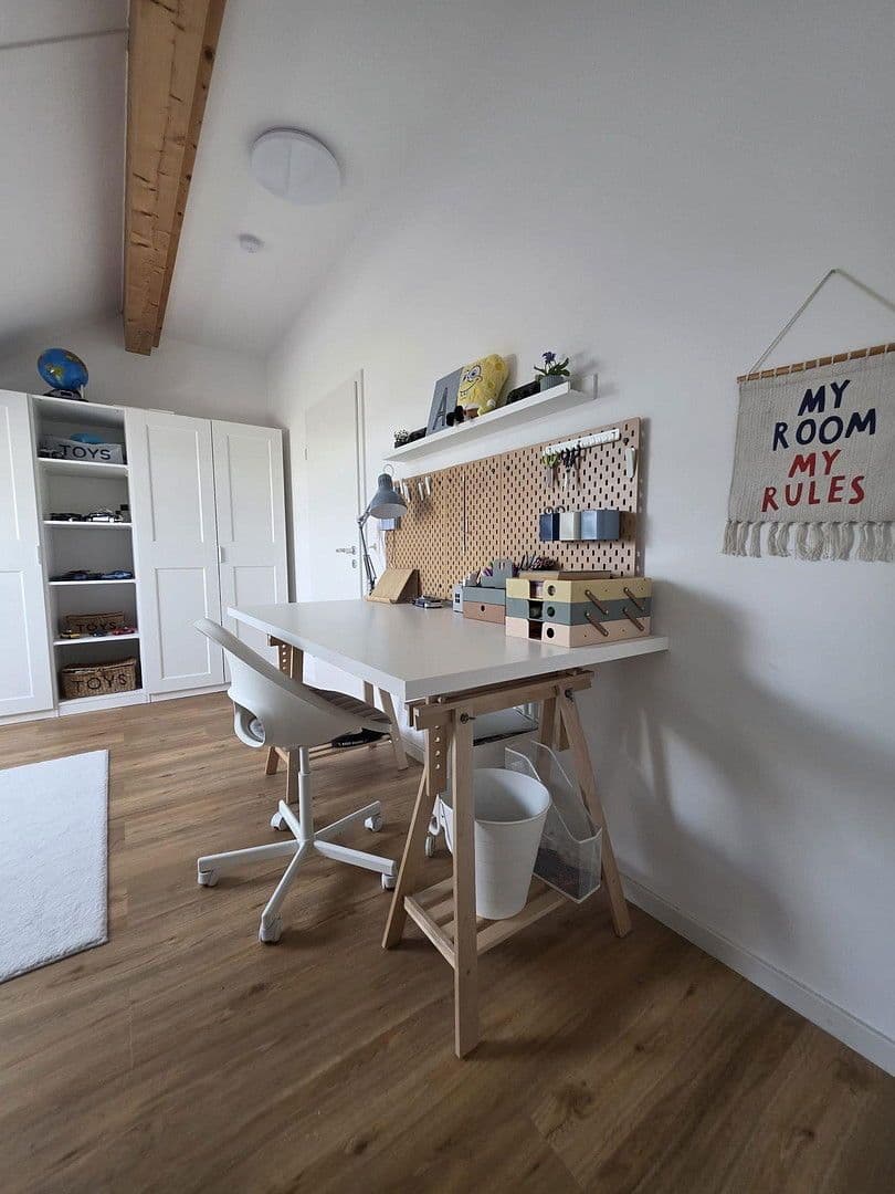 Predaj domu 139 m², pozemek 149 m², Laudenbach, Bádensko-Wurttembersko Predaj domu 139 m², pozemek 149 m², Laudenbach, Bádensko-Wurttembersko