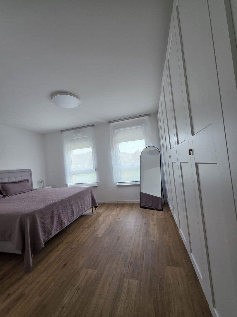 Predaj domu 139 m², pozemek 149 m², Laudenbach, Bádensko-Wurttembersko Predaj domu 139 m², pozemek 149 m², Laudenbach, Bádensko-Wurttembersko