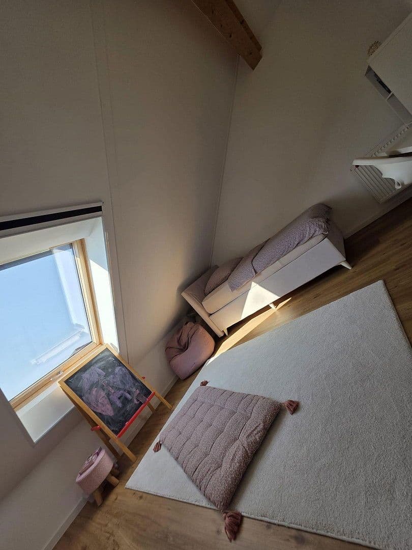 Predaj domu 139 m², pozemek 149 m², Laudenbach, Bádensko-Wurttembersko Predaj domu 139 m², pozemek 149 m², Laudenbach, Bádensko-Wurttembersko