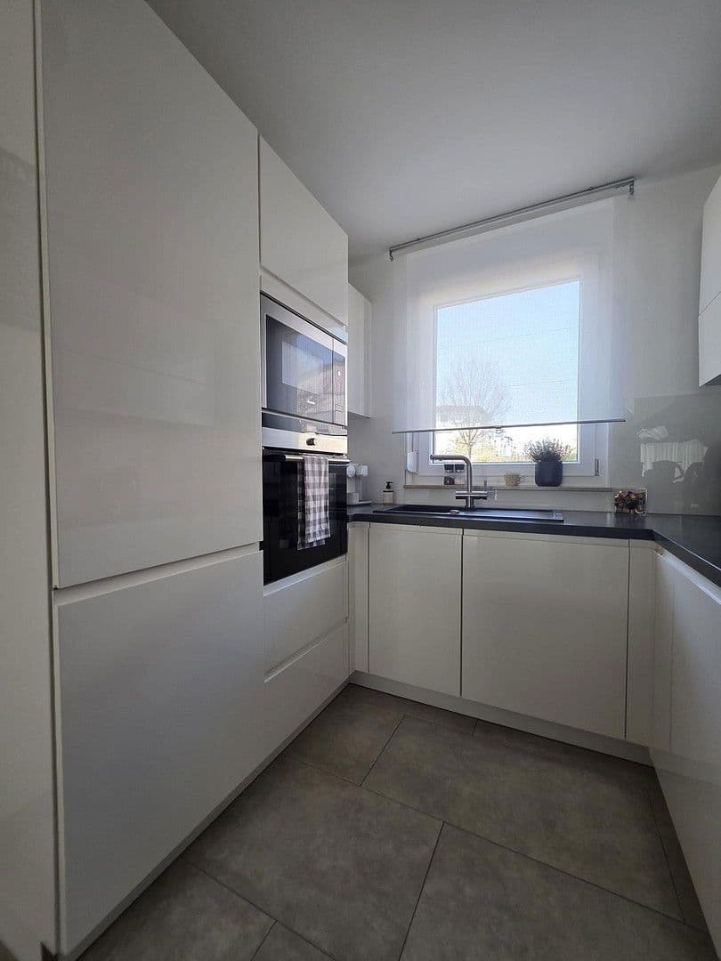 Predaj domu 139 m², pozemek 149 m², Laudenbach, Bádensko-Wurttembersko Predaj domu 139 m², pozemek 149 m², Laudenbach, Bádensko-Wurttembersko