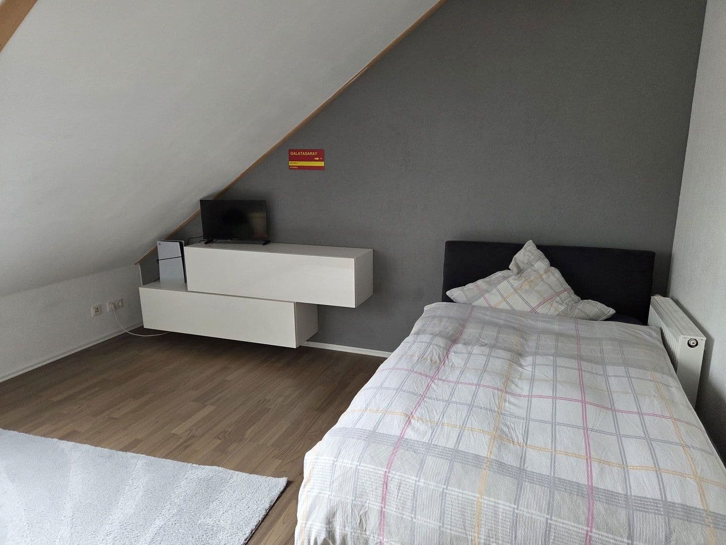 Predaj domu 141 m², pozemek 149 m², Laudenbach, Bádensko-Wurttembersko Predaj domu 141 m², pozemek 149 m², Laudenbach, Bádensko-Wurttembersko