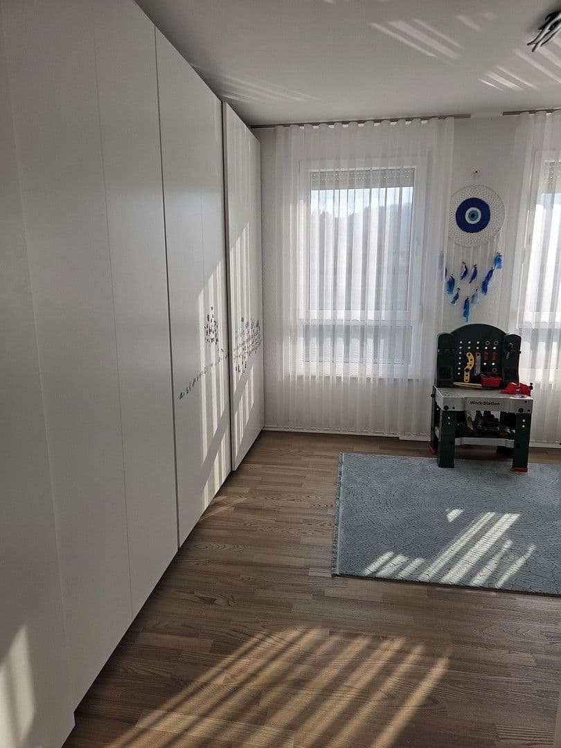 Predaj domu 141 m², pozemek 149 m², Laudenbach, Bádensko-Wurttembersko Predaj domu 141 m², pozemek 149 m², Laudenbach, Bádensko-Wurttembersko