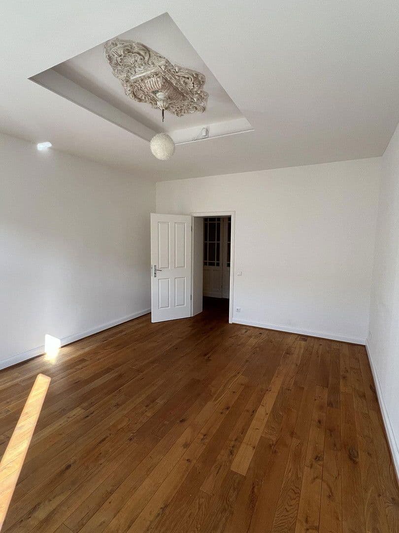 Predaj domu 480 m², pozemek 219 m², Trimbornstrasse 11, Köln, Severné Porýnie - Westfálsko Predaj domu 480 m², pozemek 219 m², Trimbornstrasse 11, Köln, Severné Porýnie - Westfálsko