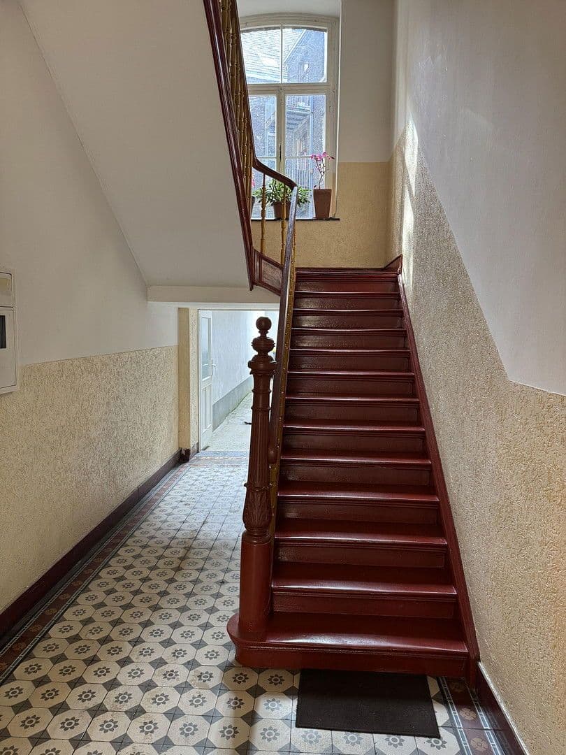 Predaj domu 480 m², pozemek 219 m², Trimbornstrasse 11, Köln, Severné Porýnie - Westfálsko Predaj domu 480 m², pozemek 219 m², Trimbornstrasse 11, Köln, Severné Porýnie - Westfálsko