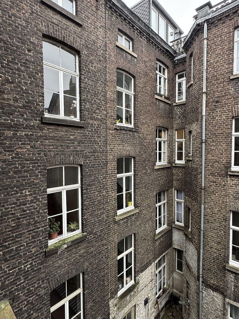 Predaj domu 480 m², pozemek 219 m², Trimbornstrasse 11, Köln, Severné Porýnie - Westfálsko Predaj domu 480 m², pozemek 219 m², Trimbornstrasse 11, Köln, Severné Porýnie - Westfálsko