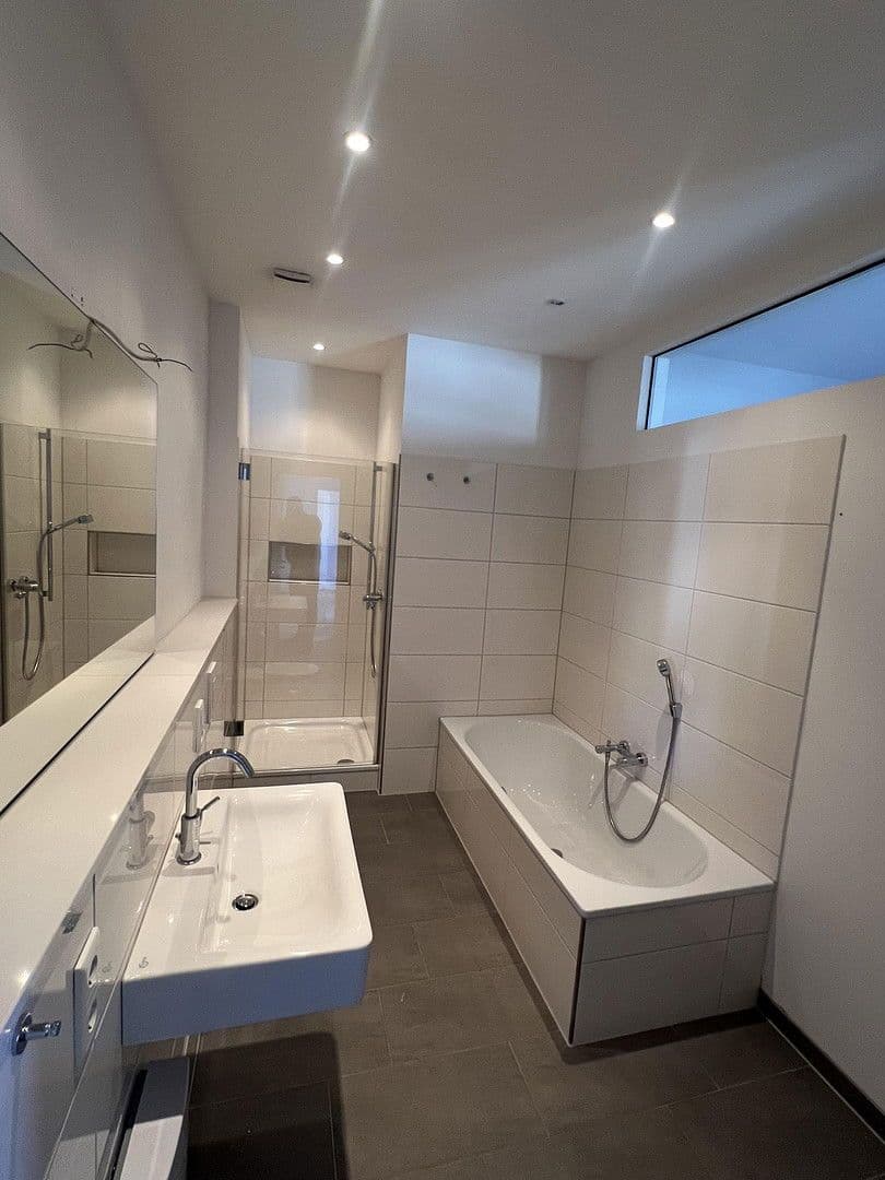 Predaj domu 480 m², pozemek 219 m², Trimbornstrasse 11, Köln, Severné Porýnie - Westfálsko Predaj domu 480 m², pozemek 219 m², Trimbornstrasse 11, Köln, Severné Porýnie - Westfálsko