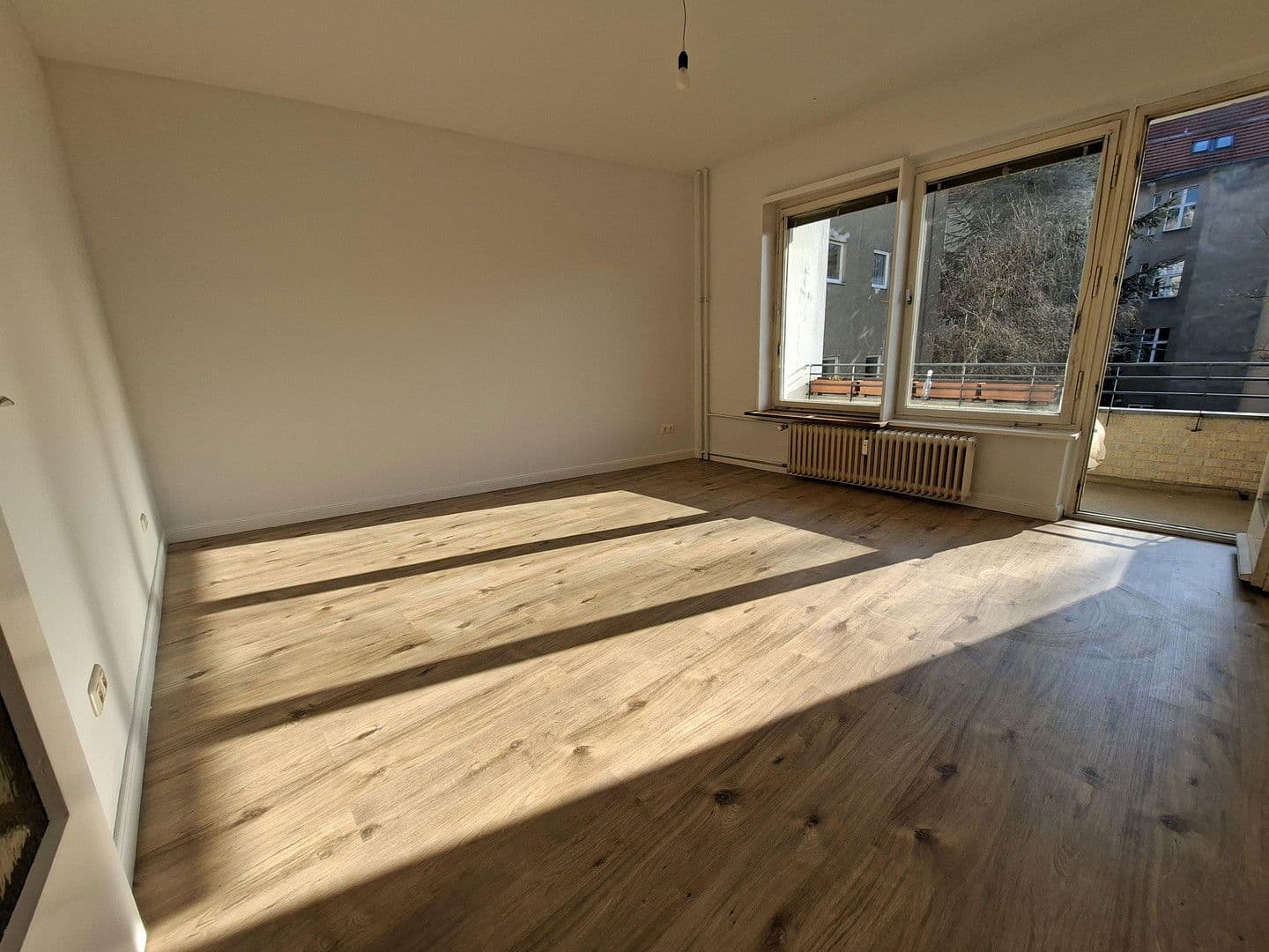 Predaj bytu 2-izbový 62 m², Berlin OT Kreuzberg, Berlín Predaj bytu 2-izbový 62 m², Berlin OT Kreuzberg, Berlín