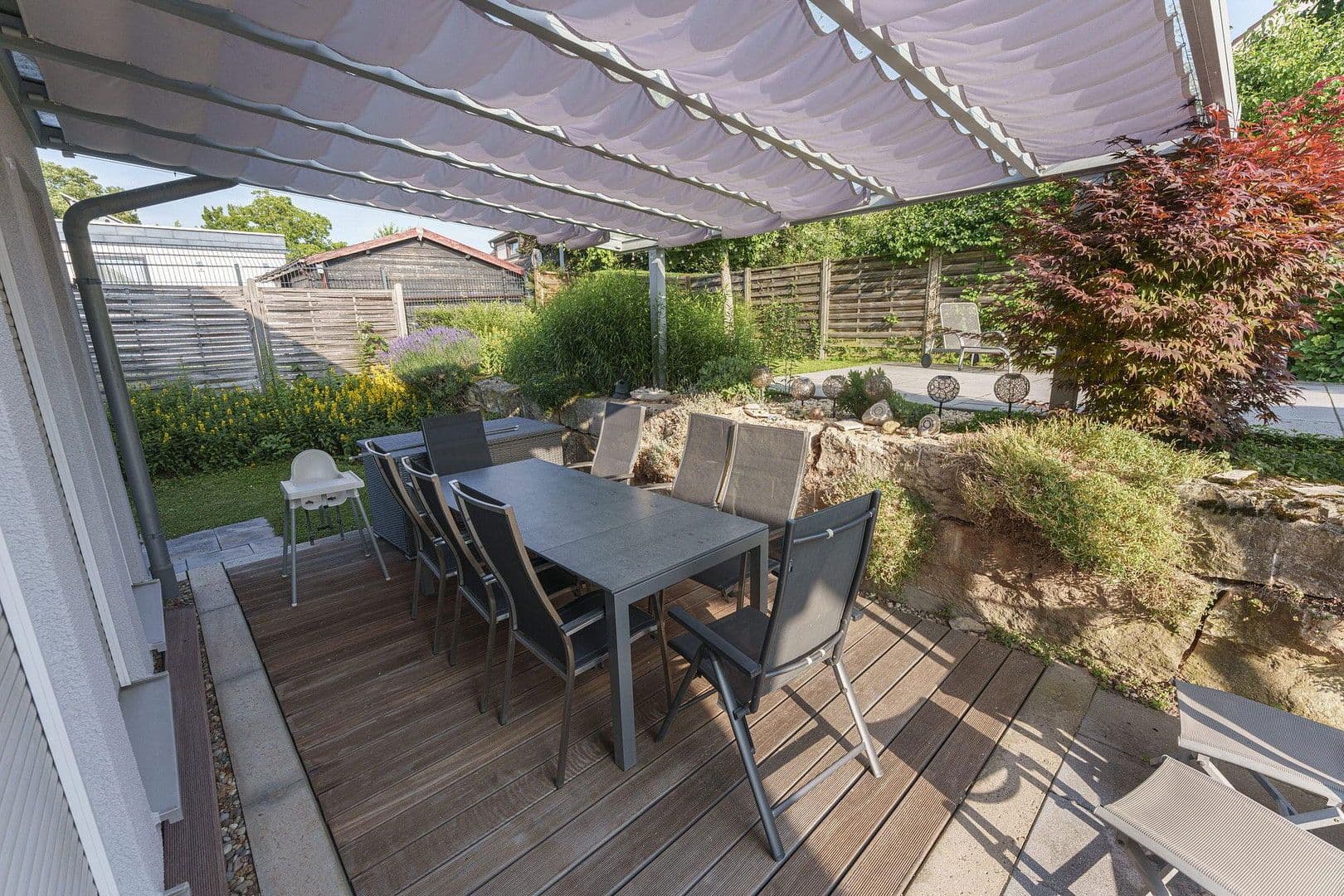 Prenájom domu 240 m², pozemek 700 m², Wächterstr. 25, Bad Friedrichshall, Bádensko-Wurttembersko Prenájom domu 240 m², pozemek 700 m², Wächterstr. 25, Bad Friedrichshall, Bádensko-Wurttembersko