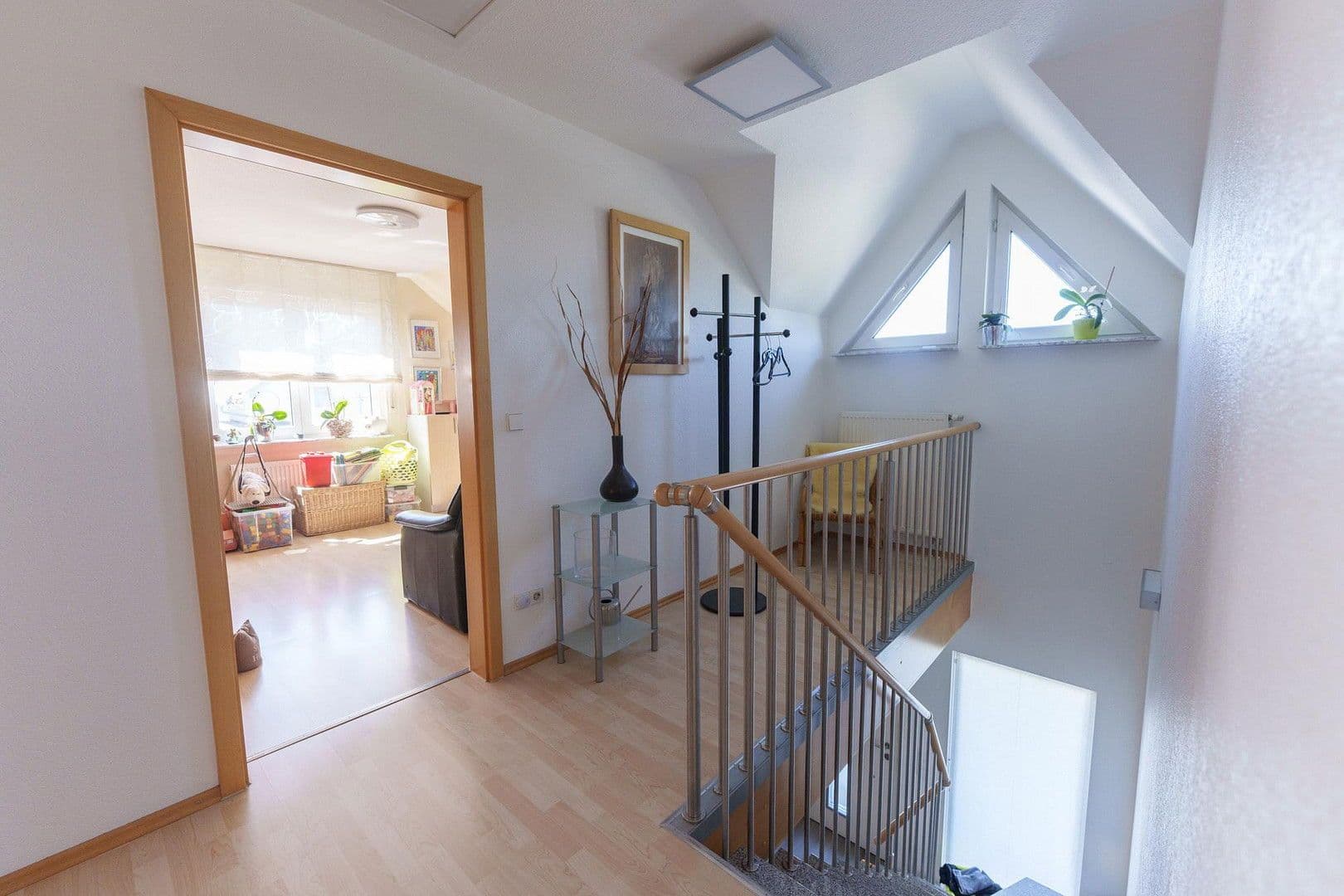 Prenájom domu 240 m², pozemek 700 m², Wächterstr. 25, Bad Friedrichshall, Bádensko-Wurttembersko Prenájom domu 240 m², pozemek 700 m², Wächterstr. 25, Bad Friedrichshall, Bádensko-Wurttembersko