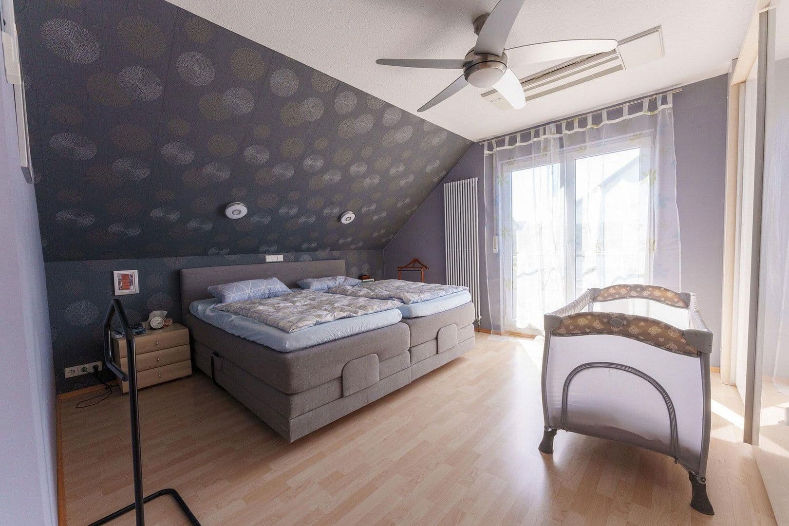 Prenájom domu 240 m², pozemek 700 m², Wächterstr. 25, Bad Friedrichshall, Bádensko-Wurttembersko Prenájom domu 240 m², pozemek 700 m², Wächterstr. 25, Bad Friedrichshall, Bádensko-Wurttembersko