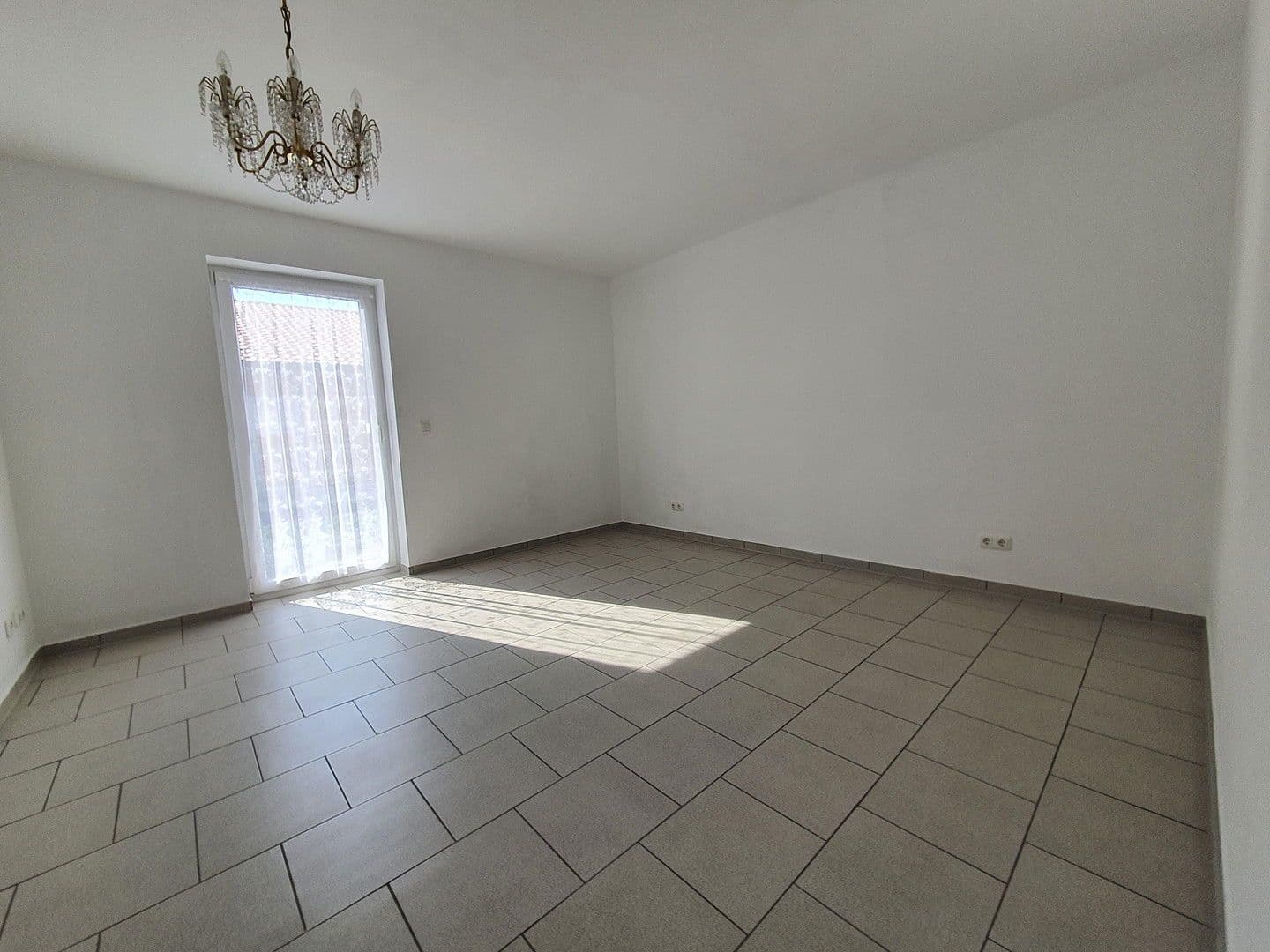 Prenájom domu 188 m², pozemek 627 m², Malching, Bavorsko Prenájom domu 188 m², pozemek 627 m², Malching, Bavorsko