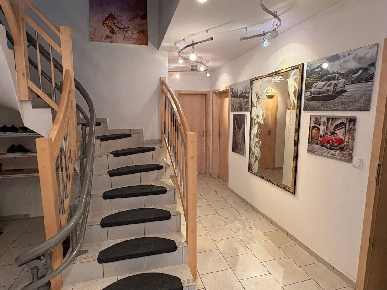 Prenájom domu 188 m², pozemek 627 m², Malching, Bavorsko Prenájom domu 188 m², pozemek 627 m², Malching, Bavorsko