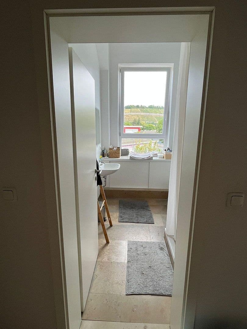 Prenájom bytu 2-izbový 102 m², Würzburg, Bavorsko Prenájom bytu 2-izbový 102 m², Würzburg, Bavorsko