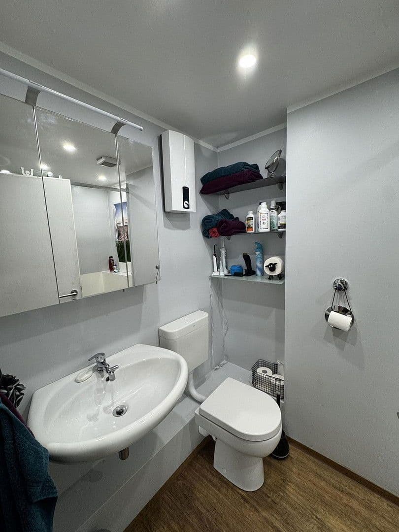 Prenájom bytu 2-izbový 53 m², Geilenkirchenerstr. 22, Herzogenrath, Severné Porýnie - Westfálsko Prenájom bytu 2-izbový 53 m², Geilenkirchenerstr. 22, Herzogenrath, Severné Porýnie - Westfálsko