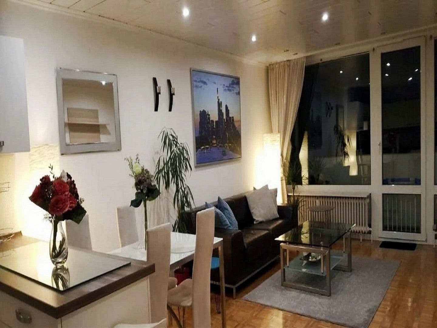 Prenájom bytu 2-izbový 70 m², Offenbach am Main, Hesensko Prenájom bytu 2-izbový 70 m², Offenbach am Main, Hesensko