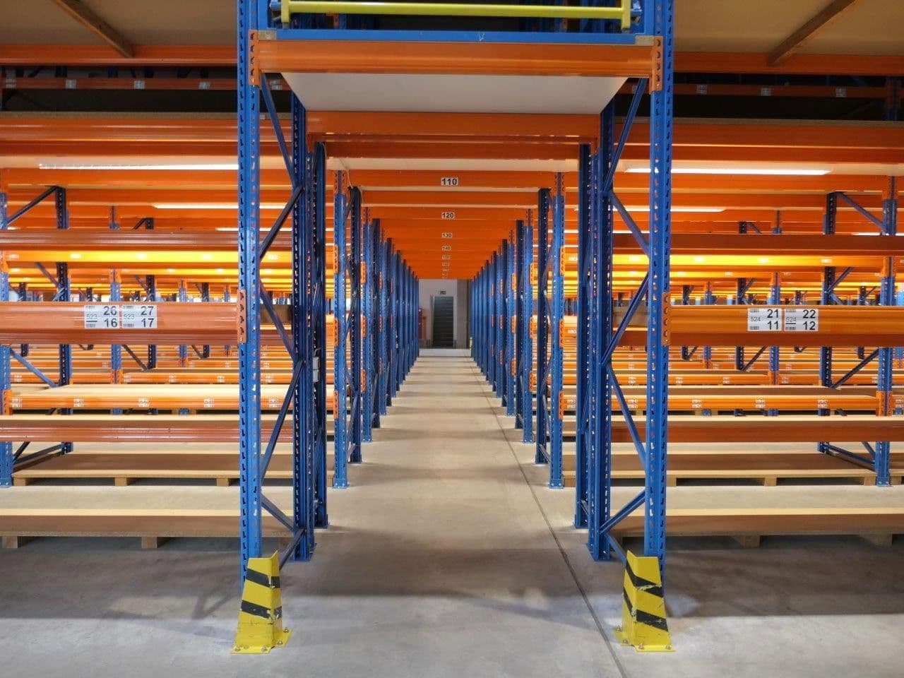 Prenájom nebytového priestoru 8.156 m², Gelnhausen, Hesensko Prenájom nebytového priestoru 8.156 m², Gelnhausen, Hesensko