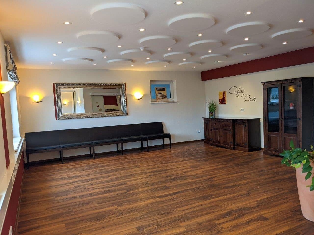 Prenájom nebytového priestoru 8.156 m², Gelnhausen, Hesensko Prenájom nebytového priestoru 8.156 m², Gelnhausen, Hesensko