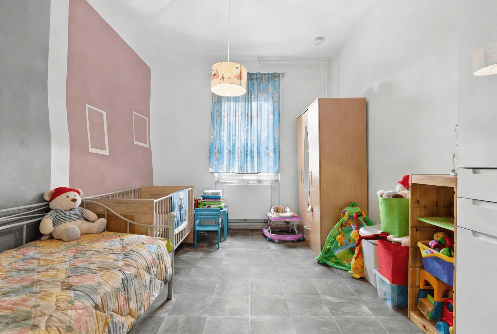 Predaj domu 229 m², pozemek 279 m², Pforzheim, Bádensko-Wurttembersko Predaj domu 229 m², pozemek 279 m², Pforzheim, Bádensko-Wurttembersko