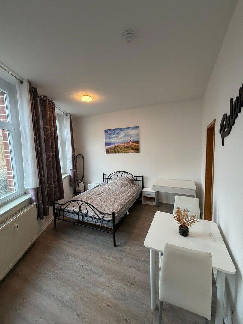 Prenájom bytu 1-izbový 40 m², Poststr.16, Meerane, Sasko Prenájom bytu 1-izbový 40 m², Poststr.16, Meerane, Sasko