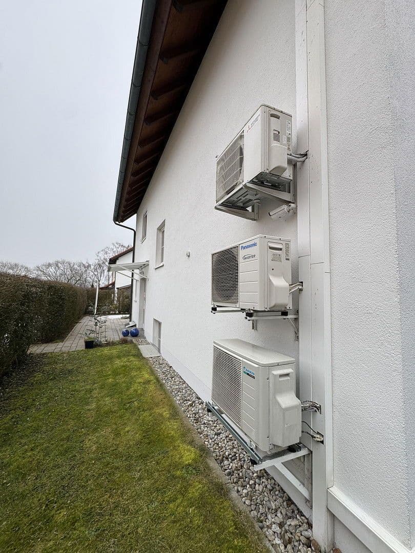 Predaj domu 172 m², pozemek 516 m², Wartenberg, Bavorsko Predaj domu 172 m², pozemek 516 m², Wartenberg, Bavorsko