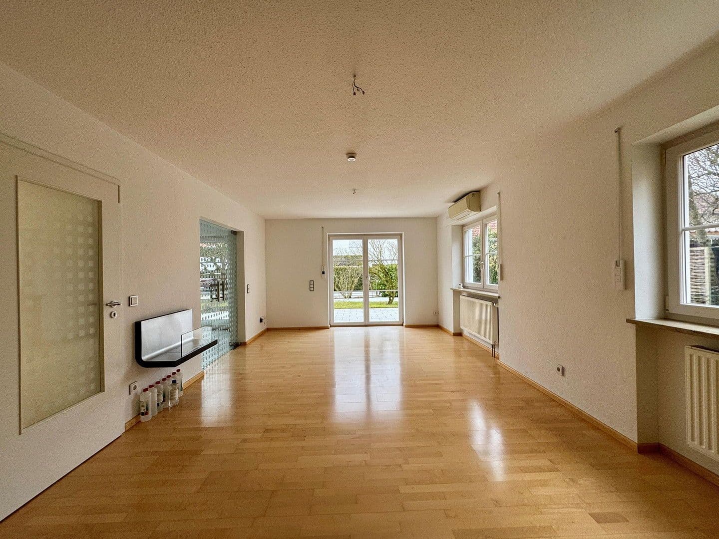 Predaj domu 172 m², pozemek 516 m², Wartenberg, Bavorsko Predaj domu 172 m², pozemek 516 m², Wartenberg, Bavorsko
