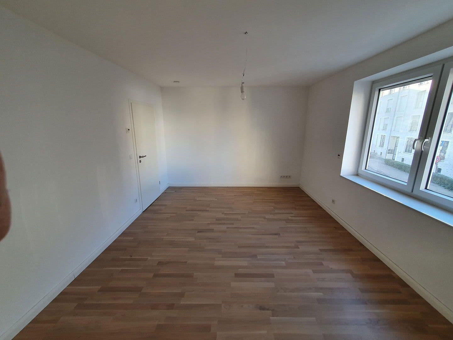 Prenájom bytu 3-izbový 82 m², Angerstraße 1, Hannover, Dolné Sasko Prenájom bytu 3-izbový 82 m², Angerstraße 1, Hannover, Dolné Sasko