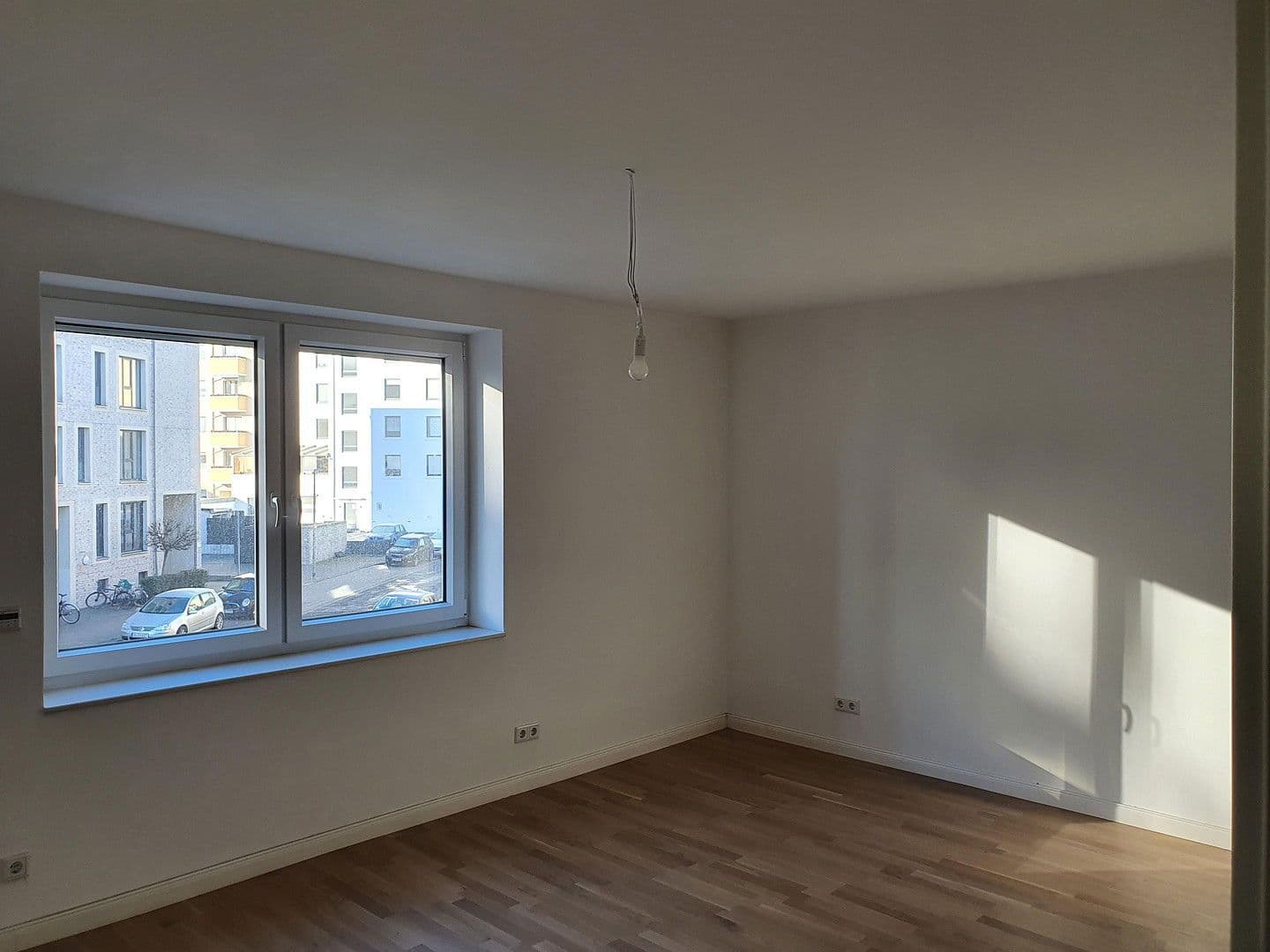 Prenájom bytu 3-izbový 82 m², Angerstraße 1, Hannover, Dolné Sasko Prenájom bytu 3-izbový 82 m², Angerstraße 1, Hannover, Dolné Sasko