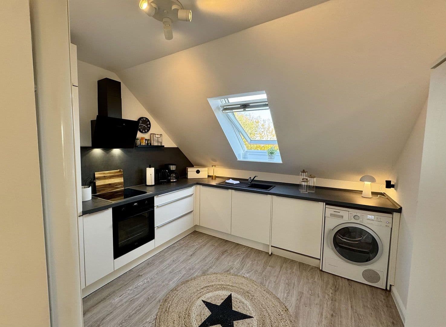 Prenájom bytu 2-izbový 61 m², Neuendeich, Šlezvicko-Holštajnsko Prenájom bytu 2-izbový 61 m², Neuendeich, Šlezvicko-Holštajnsko