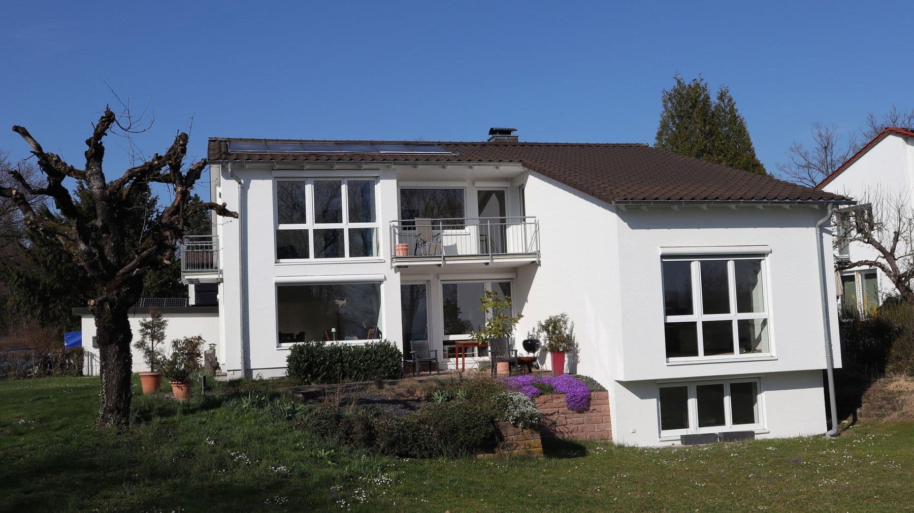 Predaj domu 264 m², pozemek 1.275 m², Tübingen, Bádensko-Wurttembersko Predaj domu 264 m², pozemek 1.275 m², Tübingen, Bádensko-Wurttembersko