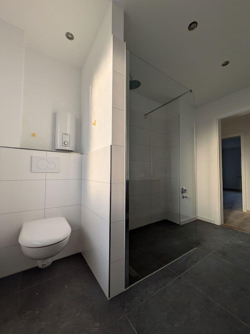 Prenájom bytu 3-izbový 100 m², Wilhelm-Hirte-Str. 31, Langenhagen, Dolné Sasko Prenájom bytu 3-izbový 100 m², Wilhelm-Hirte-Str. 31, Langenhagen, Dolné Sasko