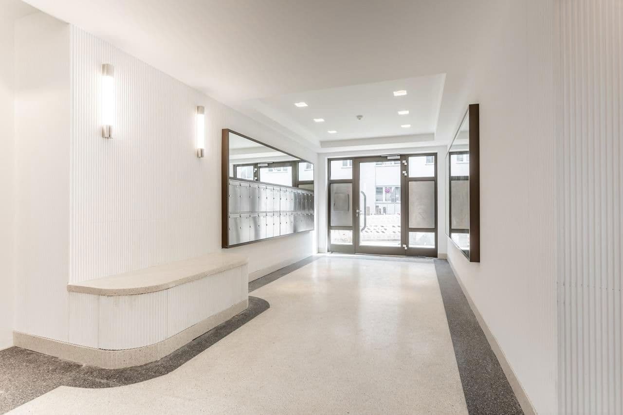 Predaj bytu 3-izbový 72 m², Hohenstaufenstraße 9, Berlin, Berlín Predaj bytu 3-izbový 72 m², Hohenstaufenstraße 9, Berlin, Berlín